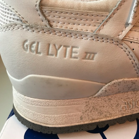 ASICS Gel Lyte III White Unisex Sneakers - Picture 3 of 8